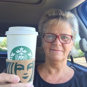 Meet your Posher, Beth